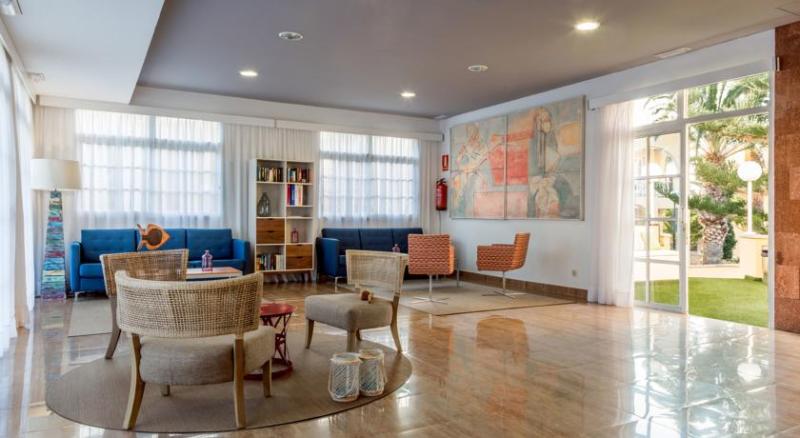 Apartamentos Tisalaya Park