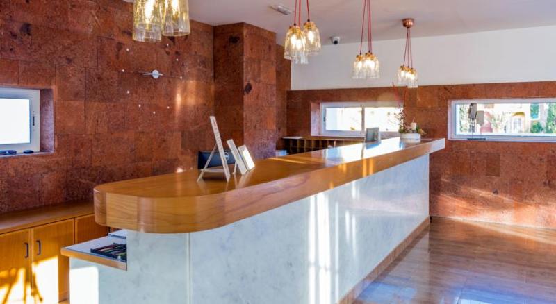 Apartamentos Tisalaya Park