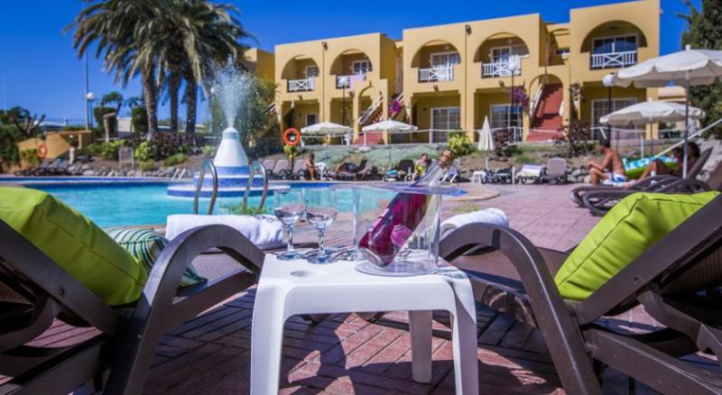 Apartamentos Tisalaya Park