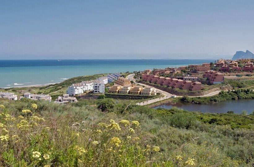 Apartamentos Vista Real