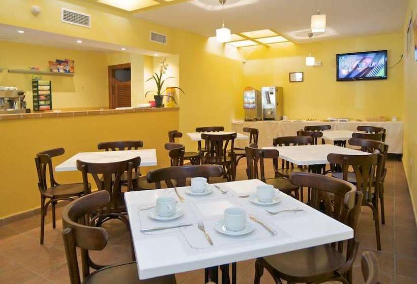 Apartamentos Vista Real