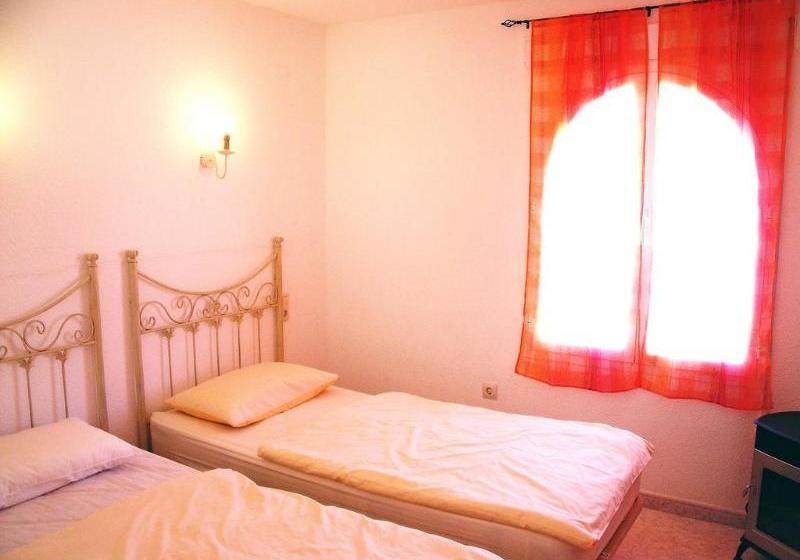Apartaments Pueblo La Paz
