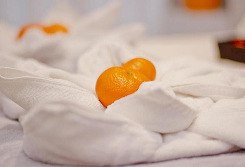 Barcelona City Centre Hostal