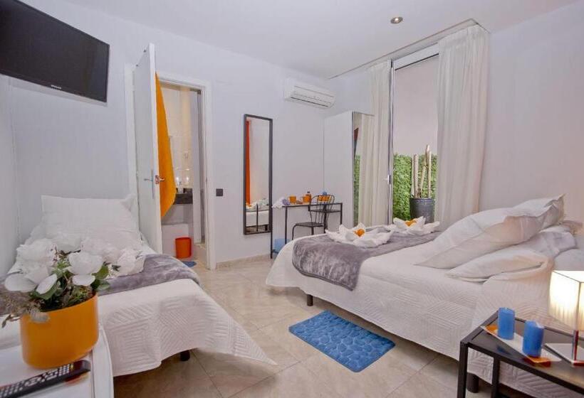 Barcelona City Centre Hostal