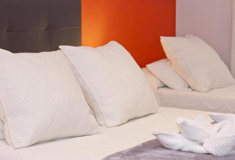 Barcelona City Centre Hostal