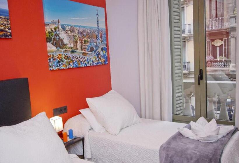 Barcelona City Centre Hostal