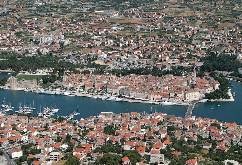 Bellevue Trogir