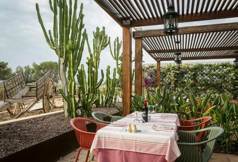 리조트 Grand Palladium Select Palace Ibiza