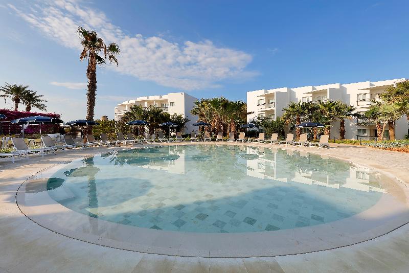 리조트 Grand Palladium Select Palace Ibiza