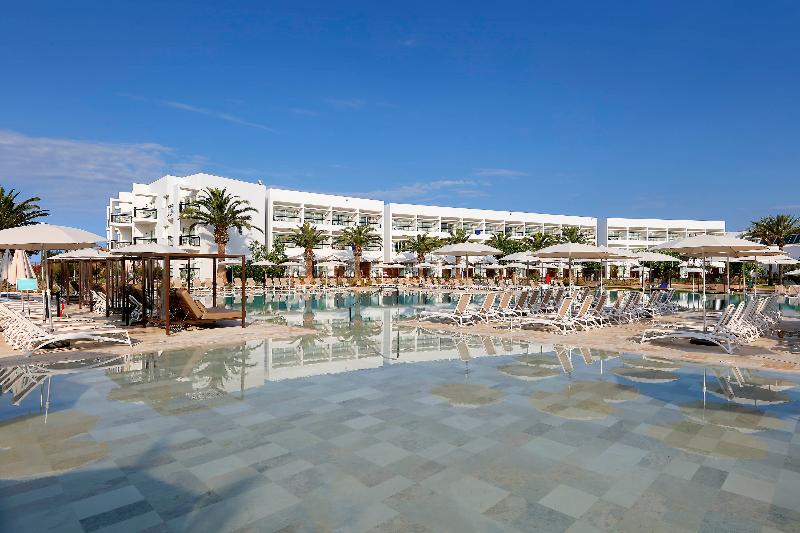 リゾートホテル Grand Palladium Select Palace Ibiza