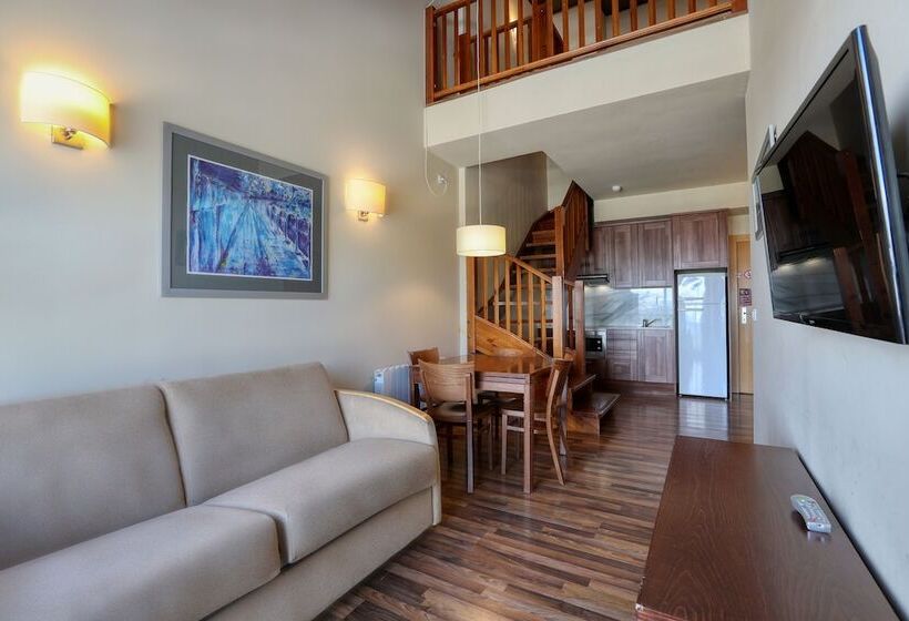 Guitart La Molina Aparthotel & Spa