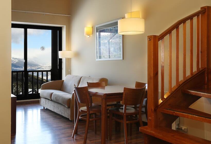 Guitart La Molina Aparthotel & Spa
