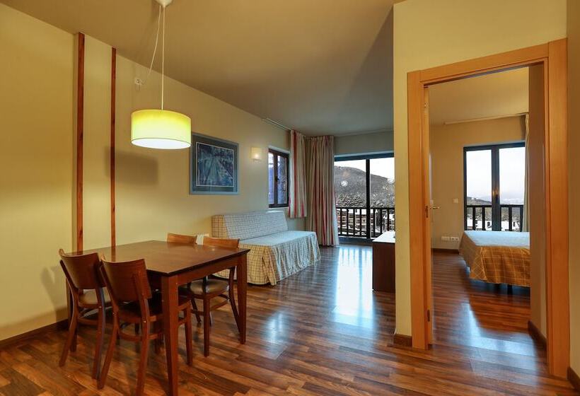 Guitart La Molina Aparthotel & Spa
