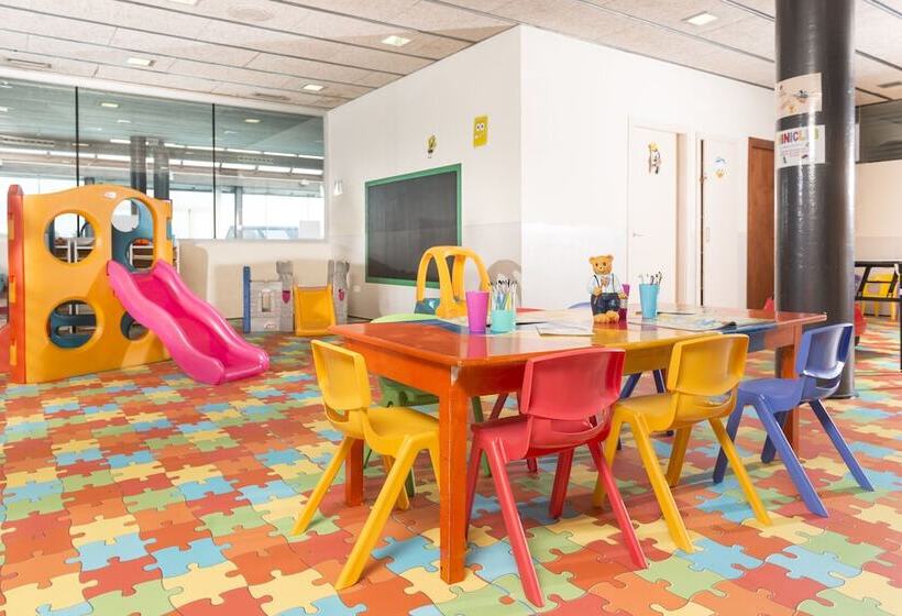 Guitart La Molina Aparthotel & Spa