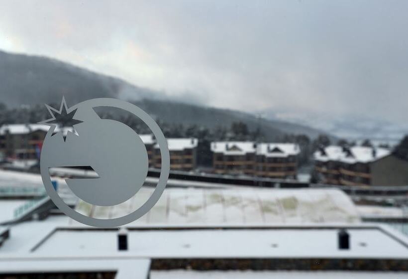 Guitart La Molina Aparthotel & Spa