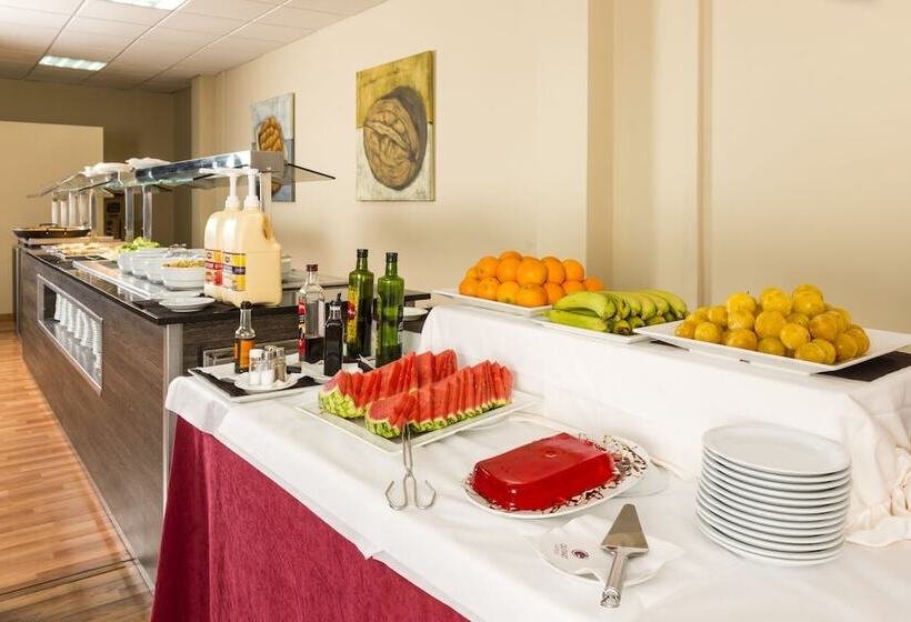 Guitart La Molina Aparthotel & Spa