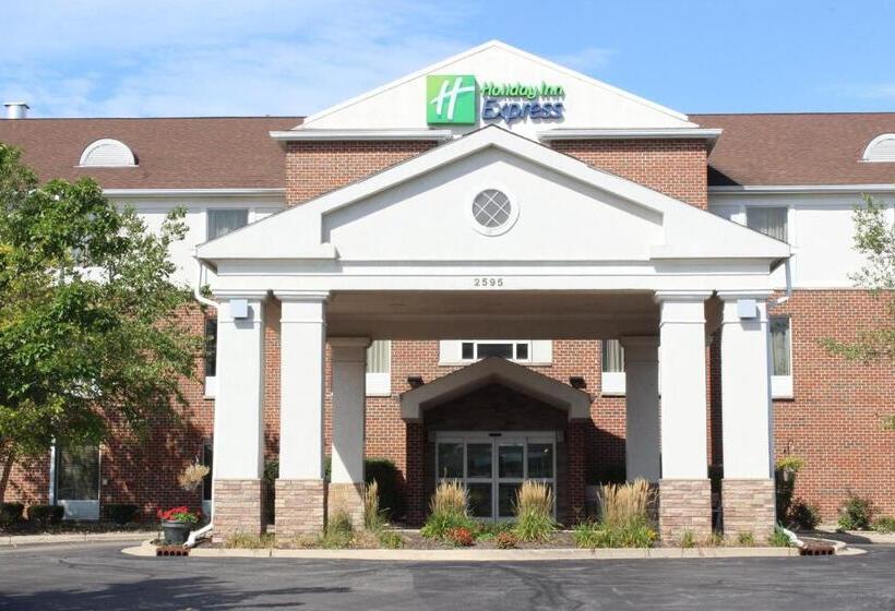 Holiday Inn Express Hotel & Suites Chicago Algonquin, An Ihg