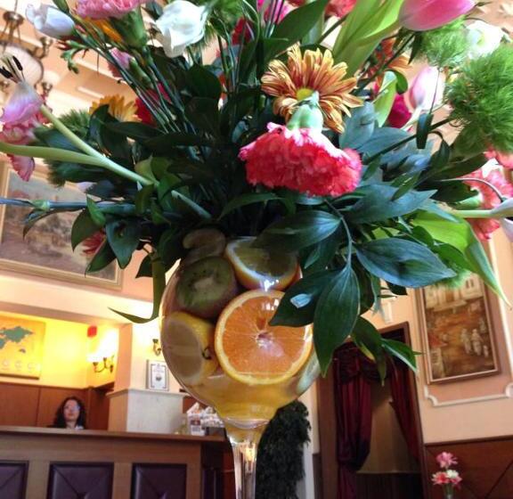 فندق семеен хотел анна кристина