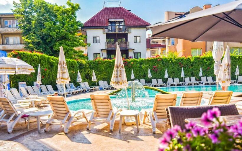 فندق семеен хотел анна кристина