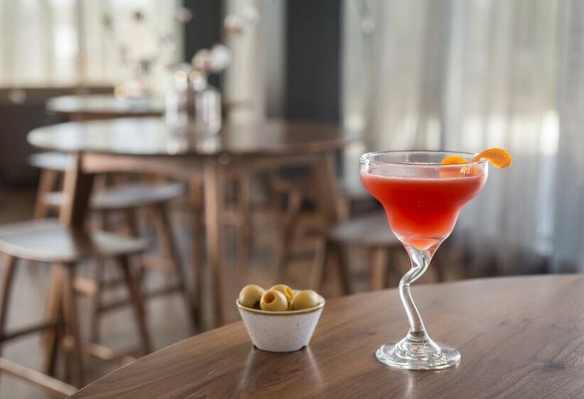 Ac Hotel La Finca By Marriott