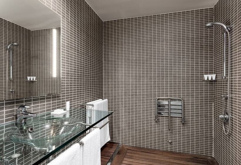 Ac Hotel La Finca By Marriott