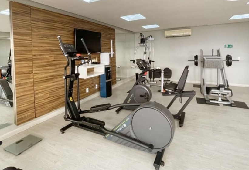 酒店 Adrianopolis All Suites