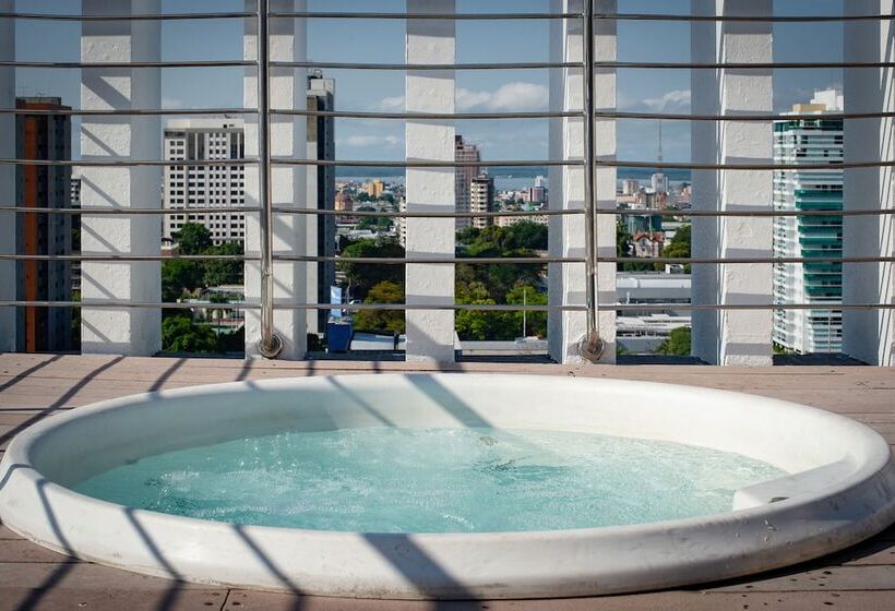 酒店 Adrianopolis All Suites