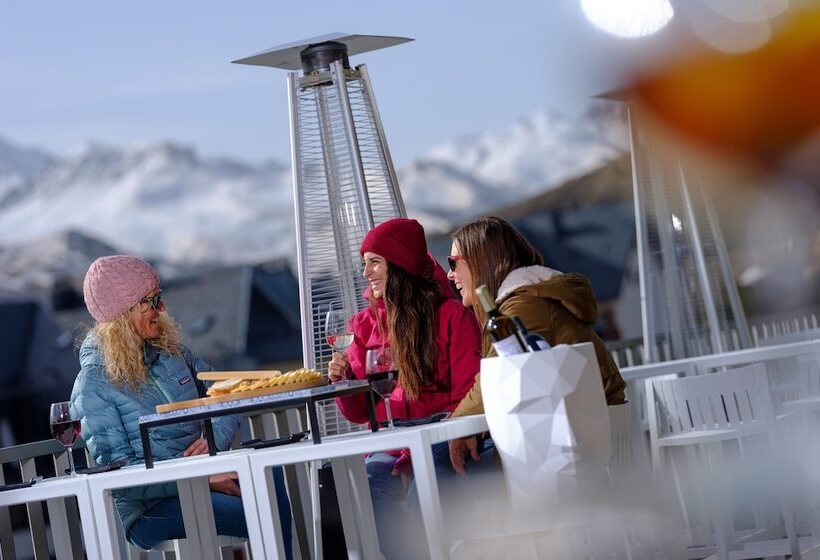 בית מלון כפרי Snö Aragon Hills