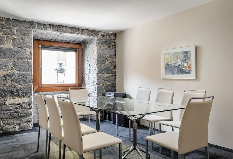 בית מלון כפרי Balneario Orduña Plaza