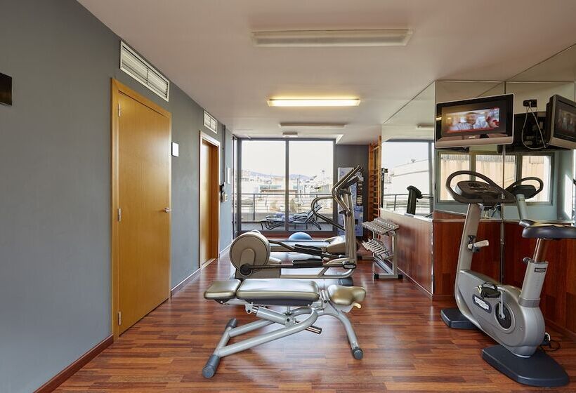 Отель Barcelona Catedral