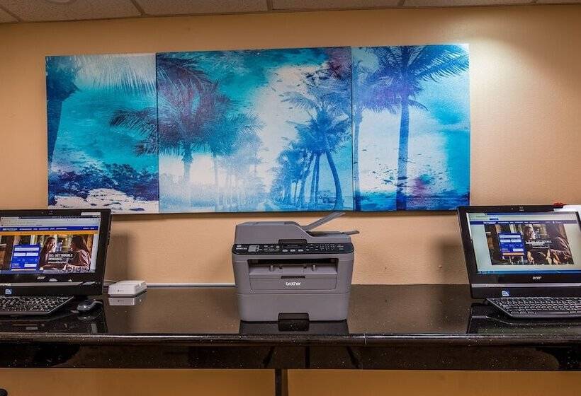 Best Western Plus Bradenton Hotel & Suites