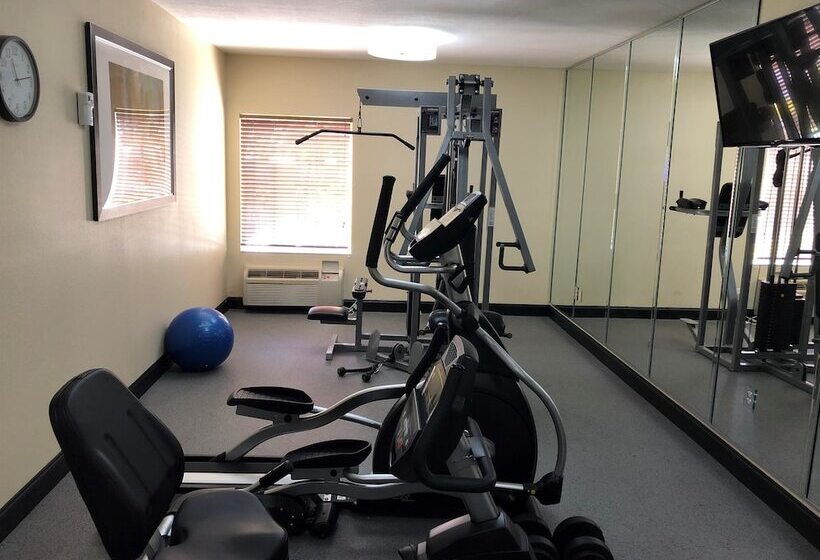 Best Western Plus Bradenton Hotel & Suites