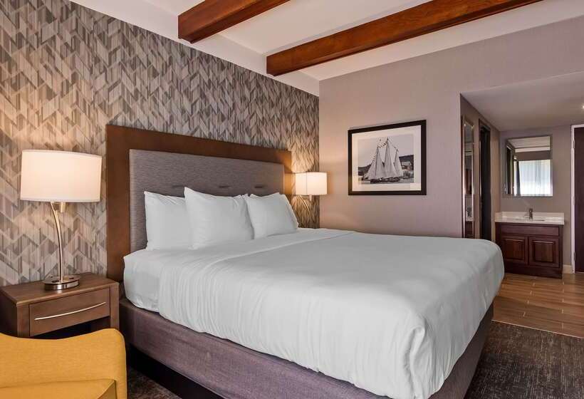 Best Western Plus Portsmouth Hotel & Suites