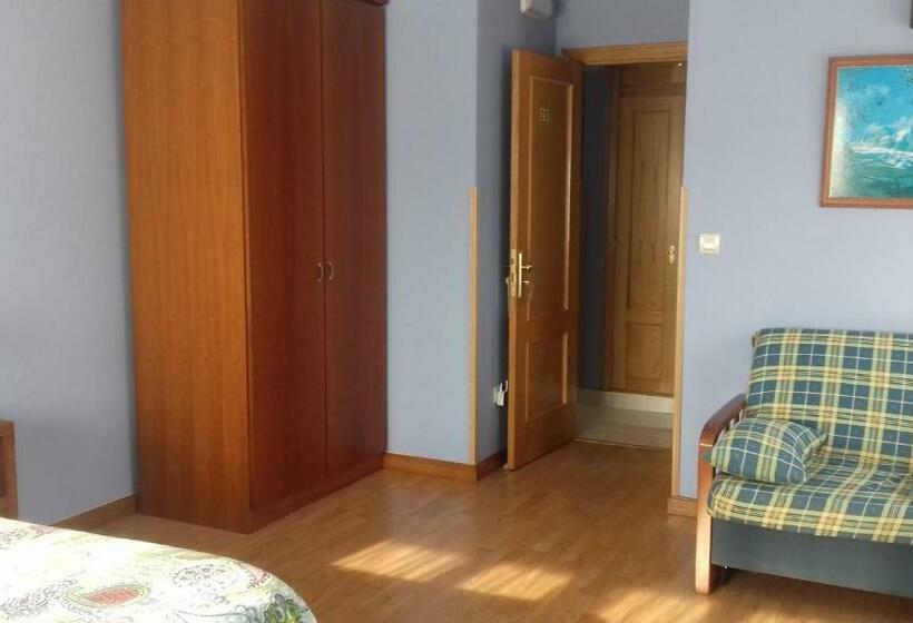 فندق Brisas Del Sella