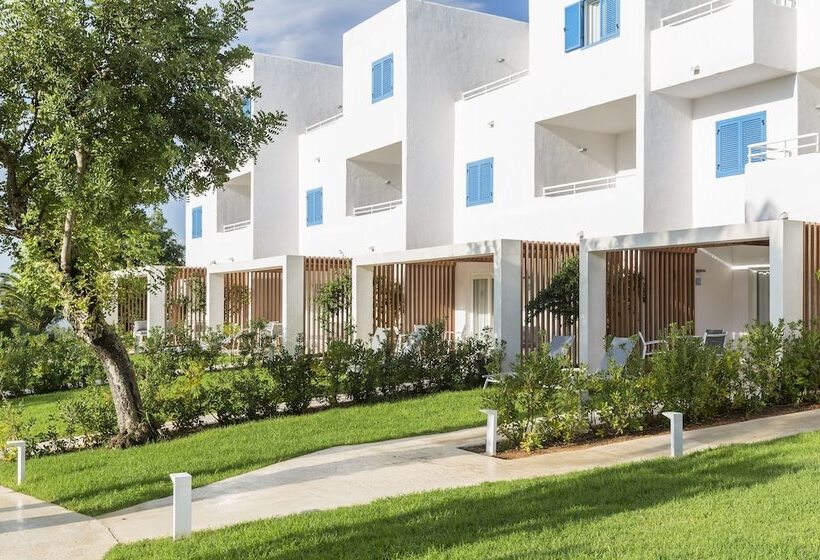 Отель Cala Llenya Resort Ibiza