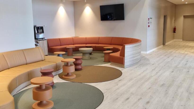 B&B Hotel Logroño Las Cañas