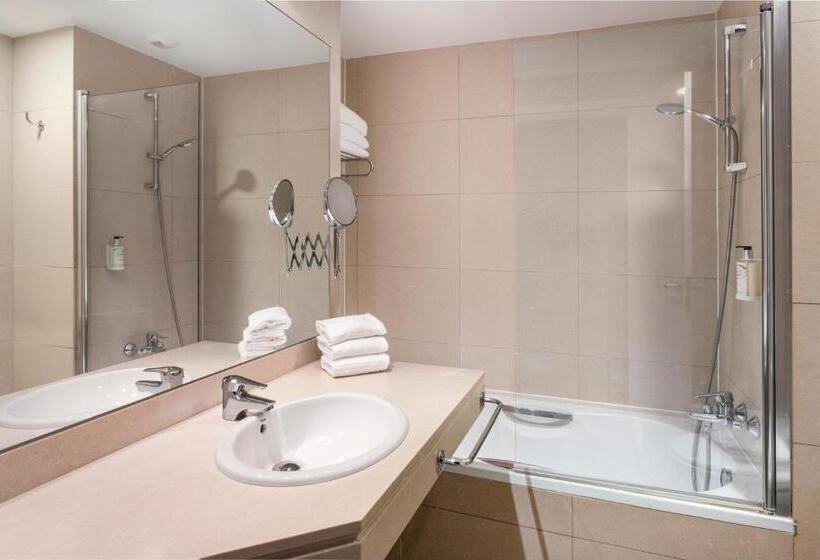 B&B Hotel Logroño Las Cañas