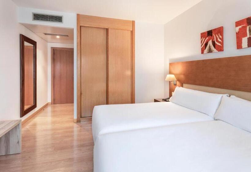 B&B Hotel Logroño Las Cañas