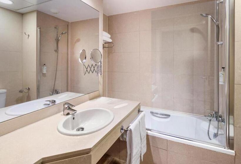 B&B Hotel Logroño Las Cañas