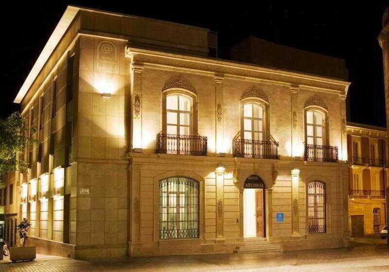 هتل Catedral Almería