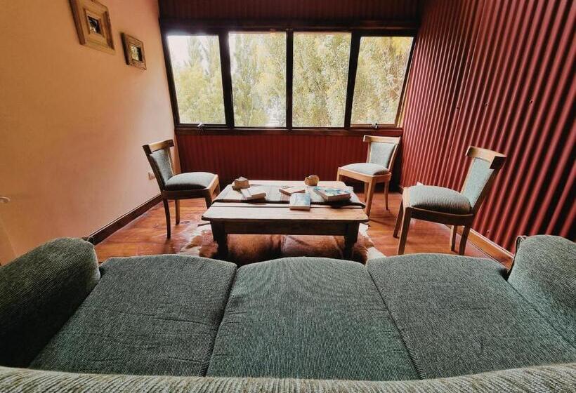 ホテル Hosteria Cauquenes De Nimez