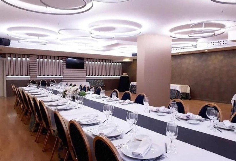 هتل Centro Los Braseros