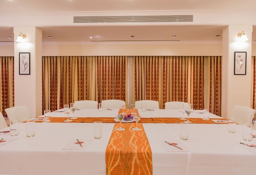 בית מלון כפרי Chances Resort And Casino An Indy Resort