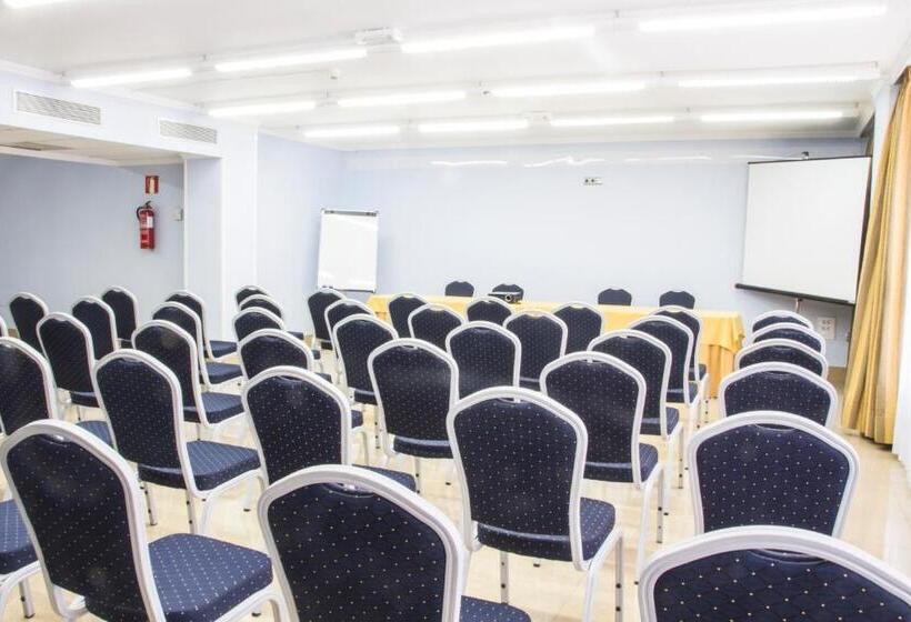 酒店 Checkin Diamar