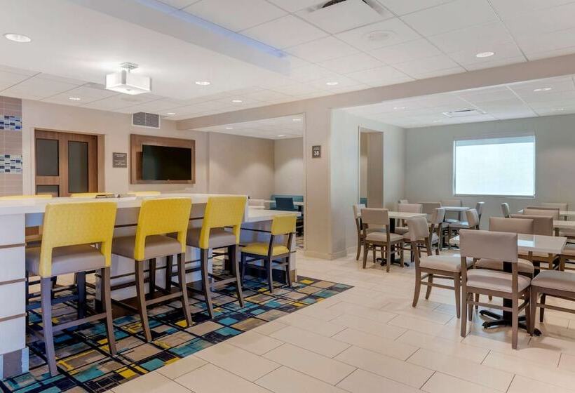 فندق Comfort Inn & Suites Melbourneviera