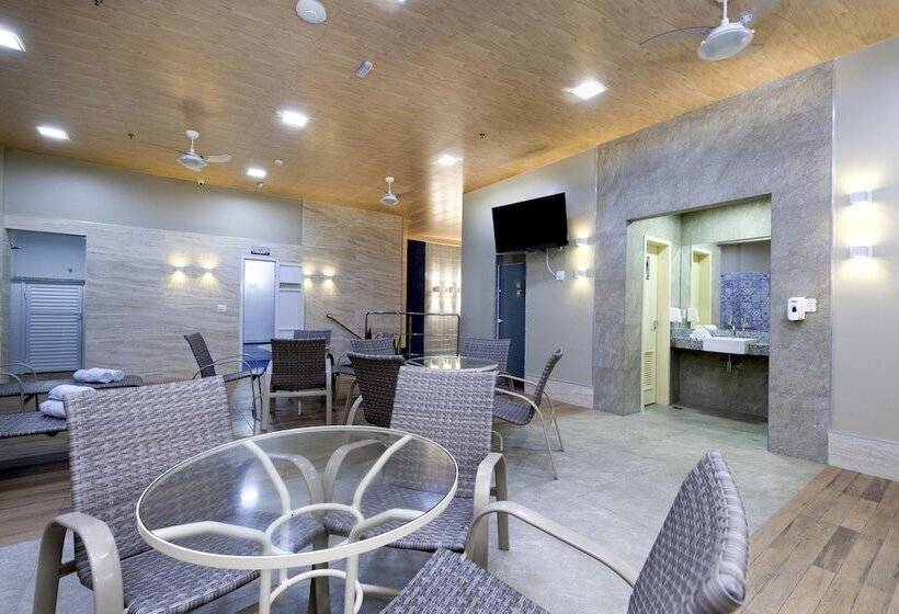 酒店 Comfort Suites Macaé