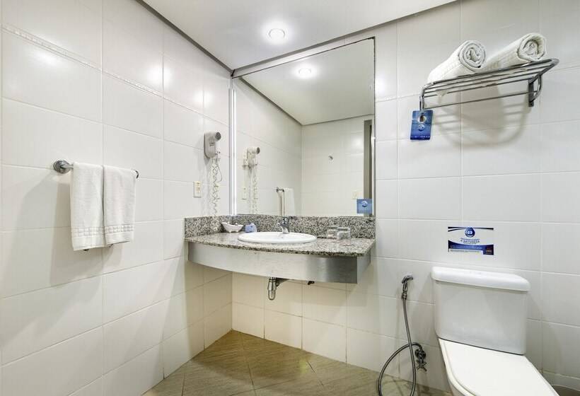 酒店 Comfort Suites Macaé