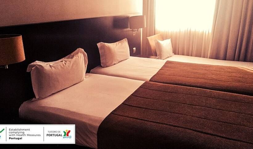 فندق Conde De Agueda