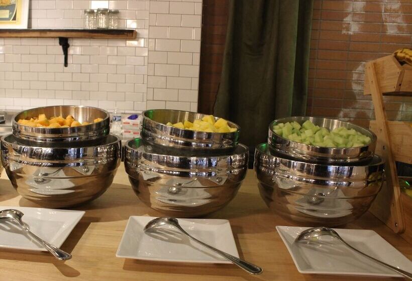 فندق Crowne Plaza   Chicago West Loop, An Ihg