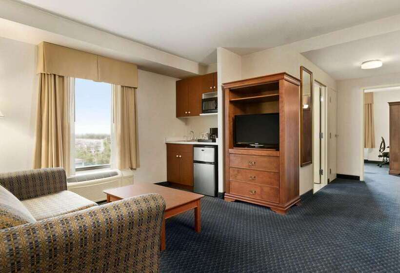 Отель Days By Wyndham Niagara Falls Centre St. By The Falls